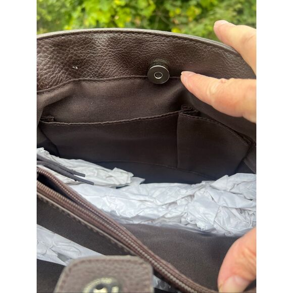 Villager Grained Shoulder Bag Brown NWT - Picture 7 of 8